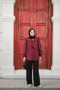 Yakası Fırfırlı Basic Gömlek Bordo