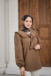 Yakası Fırfırlı Basic Gömlek Kahverengi