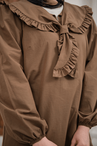 Yakası Fırfırlı Basic Gömlek Kahverengi