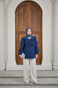 Yakası Fırfırlı Basic Gömlek Lacivert