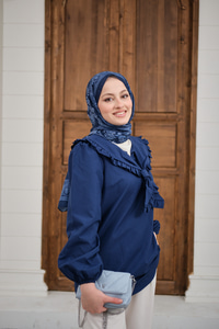 Yakası Fırfırlı Basic Gömlek Lacivert