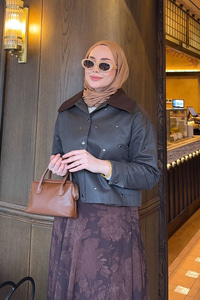 Yakası Kadife Detay Kısa Ceket Kahverengi