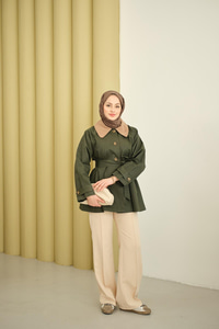 Yakası Kadife Trenç Zümrüt Yeşil