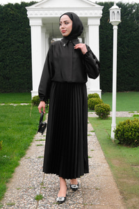 Yakası Kelebek Aksesuarlı Piliseli Takım Siyah