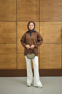 Yakası Kot Detay Sweat Kahverengi