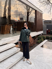 Yakası Kürk Detaylı Deri Ceket Zümrüt Yeşil