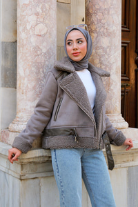 Yakası Kürklü Çapraz Fermuar Süet Kaban Gri