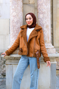 Yakası Kürklü Çapraz Fermuar Süet Kaban Taba