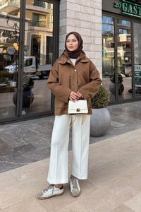 Yakası Lastik Detaylı Ceket Taba