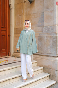 Yakası Pile Detaylı Kimono Yeşil