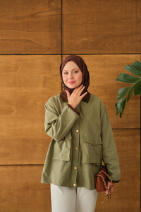 Yakası Ve Bilekleri Kadife Detaylı Ceket Haki Yeşil