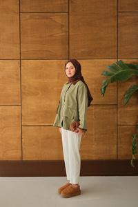 Yakası Ve Bilekleri Kadife Detaylı Ceket Haki Yeşil