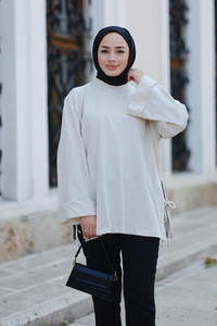 Yan Bağcık Detay Tunik Krem