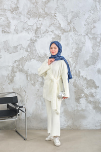 Yan Bağlama Detaylı Triko Takım Ekru