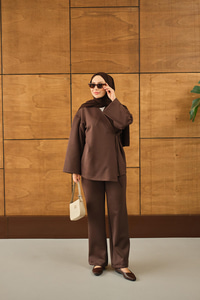 Yan Bağlamalı Takım Kahverengi