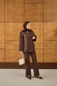 Yan Bağlamalı Takım Kahverengi