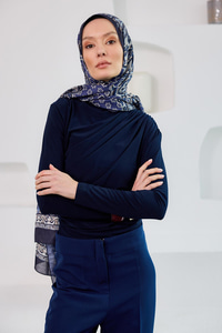 Yan Detayları Büzgülü Bluz Lacivert