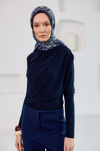 Yan Detayları Büzgülü Bluz Lacivert