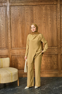 Yan Düğme Detay Takım Hardal