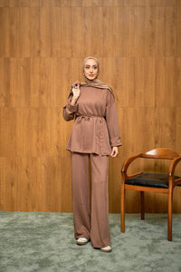 Yan Düğme Detay Takım Vizon