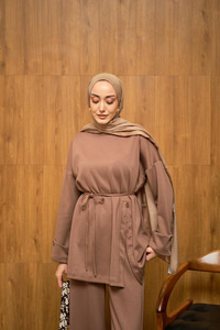 Yan Düğme Detay Takım Vizon