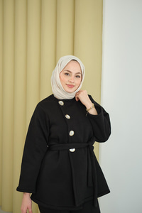 Yan Düğmeli Bel Bağlamalı Midi Boy Takım Siyah