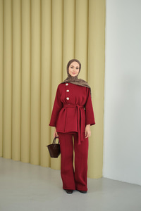 Yan Düğmeli Bel Bağlamalı Midi Boy Takım Bordo