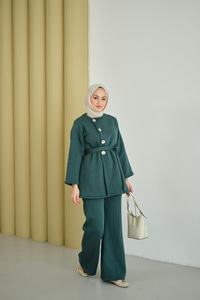 Yan Düğmeli Bel Bağlamalı Midi Boy Takım Yeşil