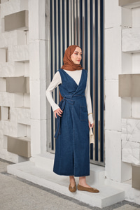 Yandan Bağlamalı V Detaylı Kot Jile Lacivert