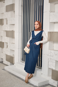 Yandan Bağlamalı V Detaylı Kot Jile Lacivert