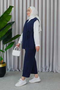 Yandan Bağlamlı Yelekli Takım Lacivert