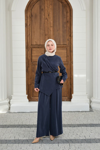 Yandan Dikişli Parça Detay Pantolonlu Takım Lacivert