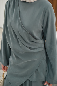 Yandan Dikişli Parça Detay Pantolonlu Takım Yeşil