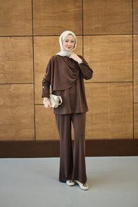 Yandan Düğme Detaylı Takım Kahverengi