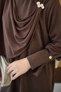 Yandan Düğme Detaylı Takım Kahverengi