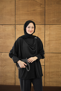 Yandan Düğme Detaylı Takım Siyah