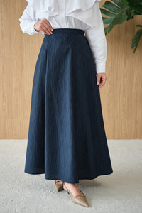 Yandan Fermuarlı Kendinden Desen Etek Lacivert