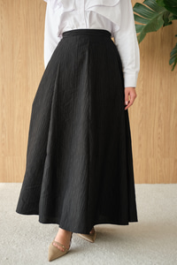 Yandan Fermuarlı Kendinden Desen Etek Siyah