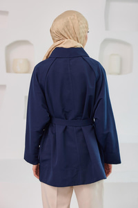 Yanları Açılabilir Çıt Çıt Detaylı Kısa Trenç Lacivert