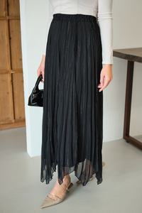 Yanları Bağcık Detay Simli Şifon Etek Siyah