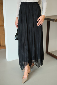 Yanları Bağcık Detay Simli Şifon Etek Siyah