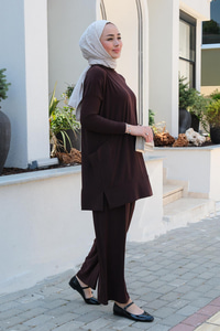 Yanları Cepli Takım Kahverengi