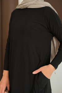 Yanları Cepli Takım SIYAH