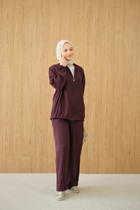 Yanları Dikiş Detay Fermuarlı Takım Bordo