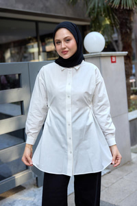 Yanları Düğme Detaylı Gömlek Beyaz