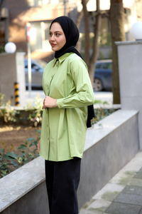 Yanları Düğme Detaylı Gömlek Yeşil