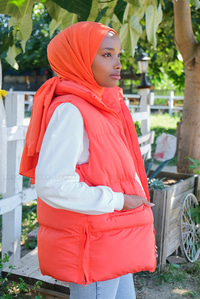 Uygun Fiyatlı YANLARI FERMUAR DETAY SPOR YELEK TURUNCU | Loccomoda.com 