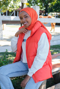 Uygun Fiyatlı YANLARI FERMUAR DETAY SPOR YELEK TURUNCU | Loccomoda.com 