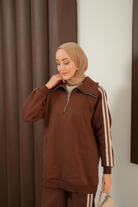 Yanları Şerit Detay Takım Kahverengi