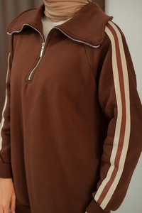 Yanları Şerit Detay Takım Kahverengi